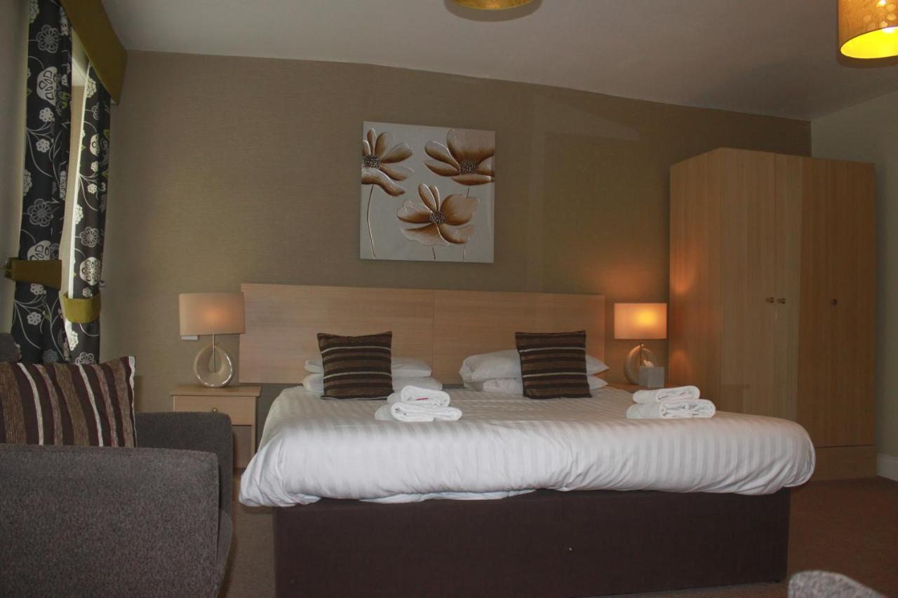 Lambert Manor Hotel Grange-over-Sands ภายนอก รูปภาพ